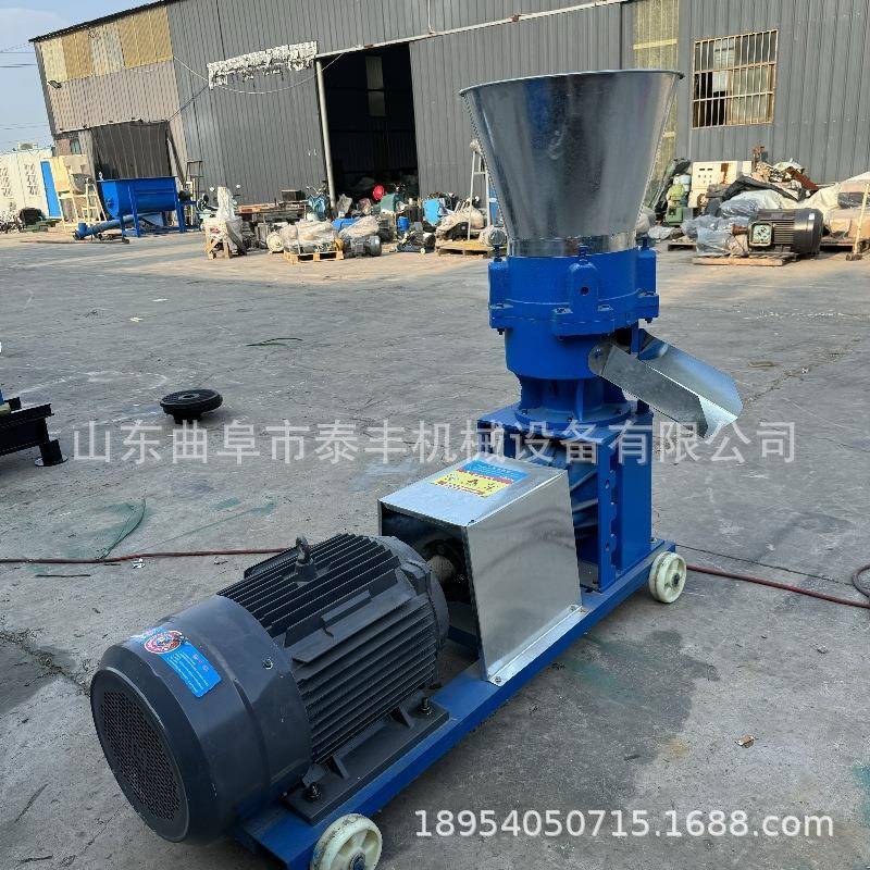 出口养殖饲料机鸡鸭鱼兔子用平模造料机家用型颗粒饲料机