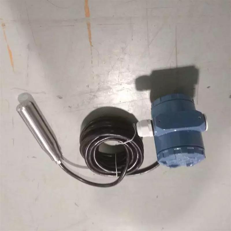 液位变送器水位感测器静厂家直发 压式扩散硅液位计 静压式变送器