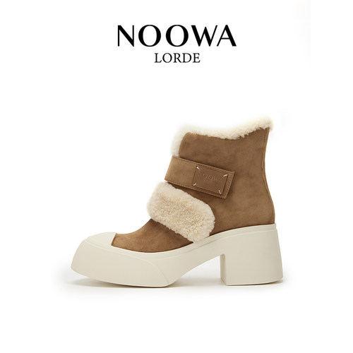 专柜同款真皮加绒保暖时尚短靴女