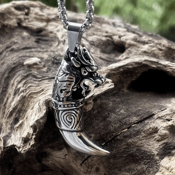 ROCK PUNK个性霸气狼牙钛钢吊坠男士高级感嘻哈朋克欧美风项链