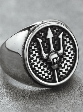 Rock Punk 朋克风时尚潮牌海王三叉钛钢戒指男个性复古街头手饰品