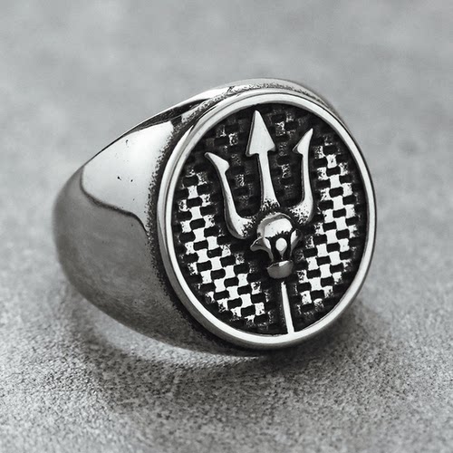 Rock Punk 朋克风时尚潮牌海王三叉钛钢戒指男个性复古街头手饰品