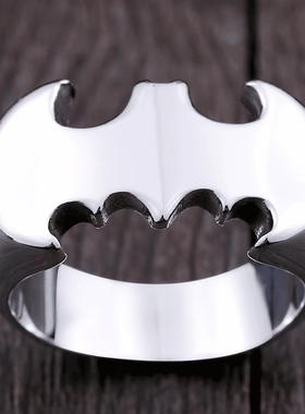 ROCK PUNK欧美时尚钛钢蝙蝠侠电镀戒指男士简约指环百搭光面饰品