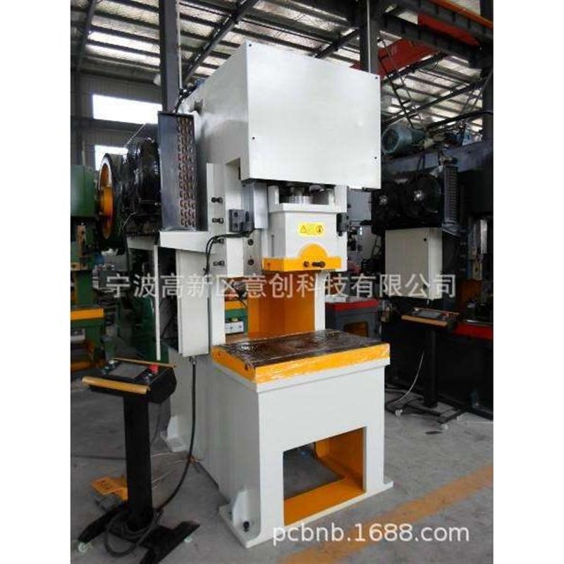 设计PCBA生产全自动工业伺服冲压切割焊接机器人控制板系统电路板