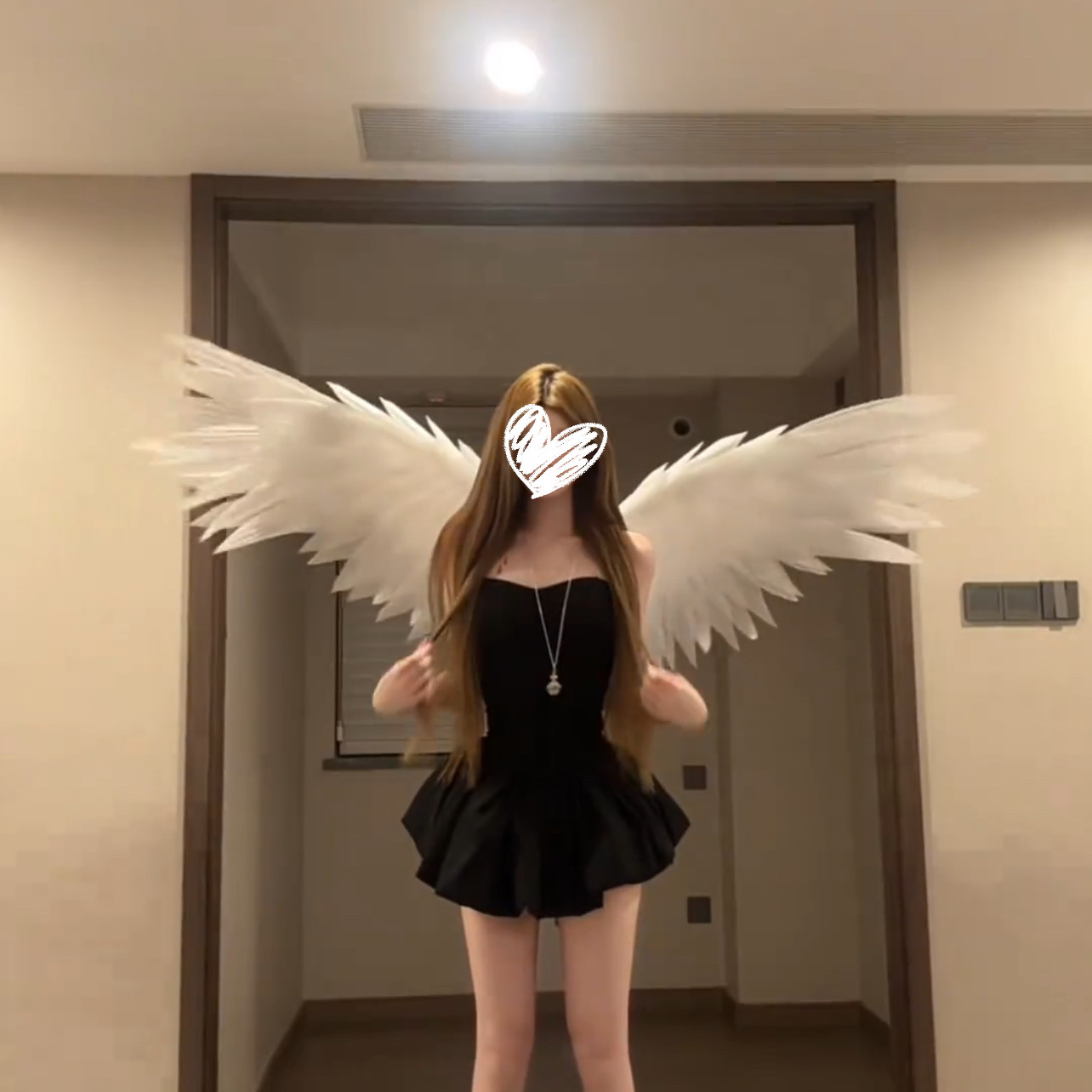 白色天使之翼电动可爱装饰品精美新款2026翅膀一对装拍照道具