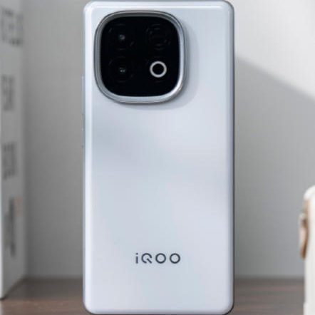 iQOO Z10 Turbo Pro