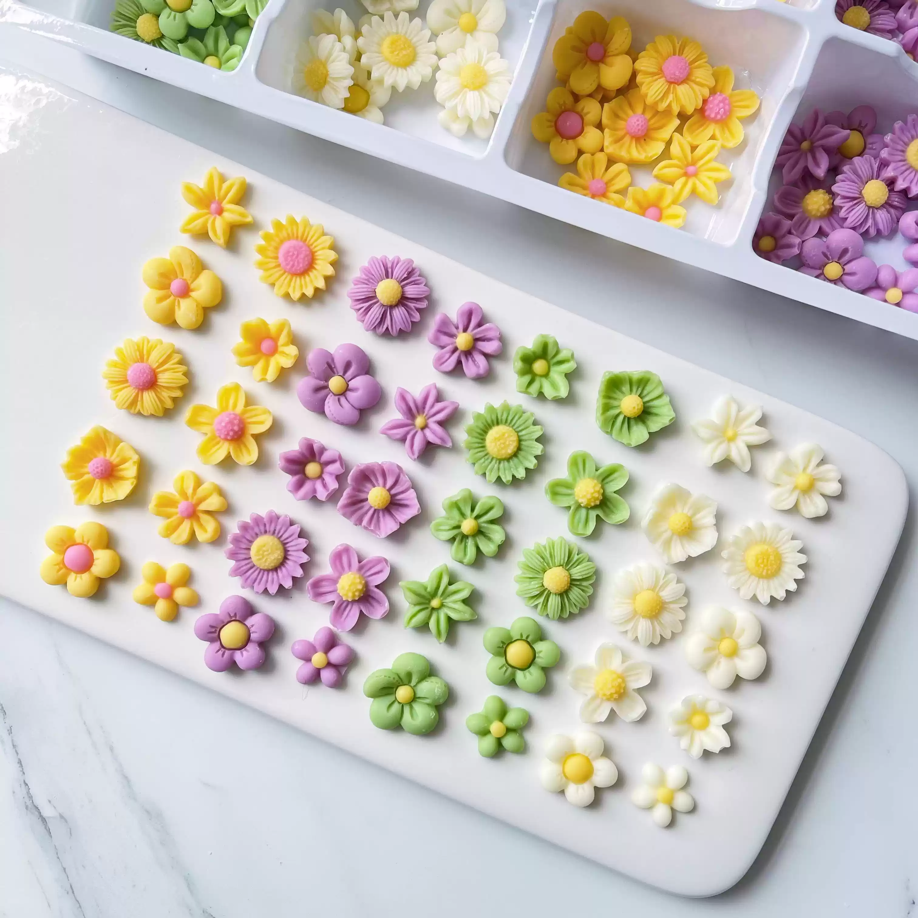 巧克力小花蛋糕装饰摆件