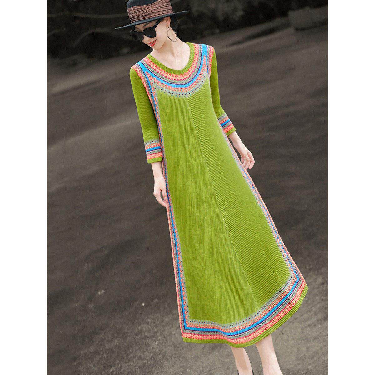 兰瑟儿2026春季新款优雅气质收褶印花宽松A摆褶皱妈妈装连衣裙女 - 兰瑟服饰旗舰店出品