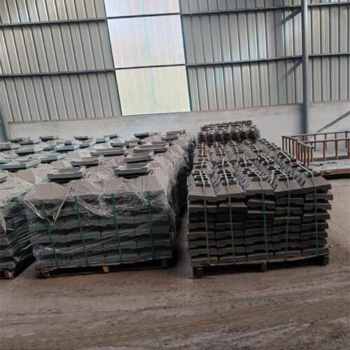 现货铸铁护栏底座交通防撞设施可移隔离防撞马路墩子莲花护栏底座