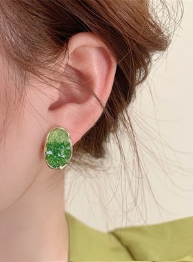 极速2023 New Arrlival Simple Temperament Irregular Zircon