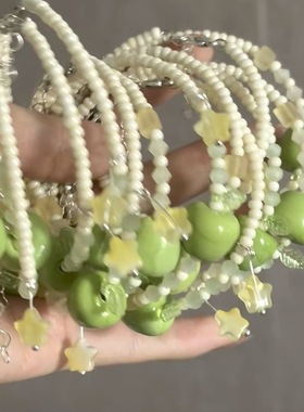 甜美可爱串珠手串清新青苹果星星吊坠精致设计手饰百搭闺蜜款配饰