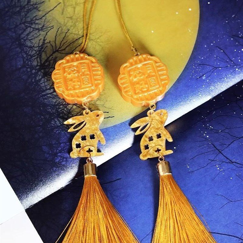 新品中秋节兔子挂饰风铃吊饰玉兔创意礼物月饼社区店铺Y促销活动