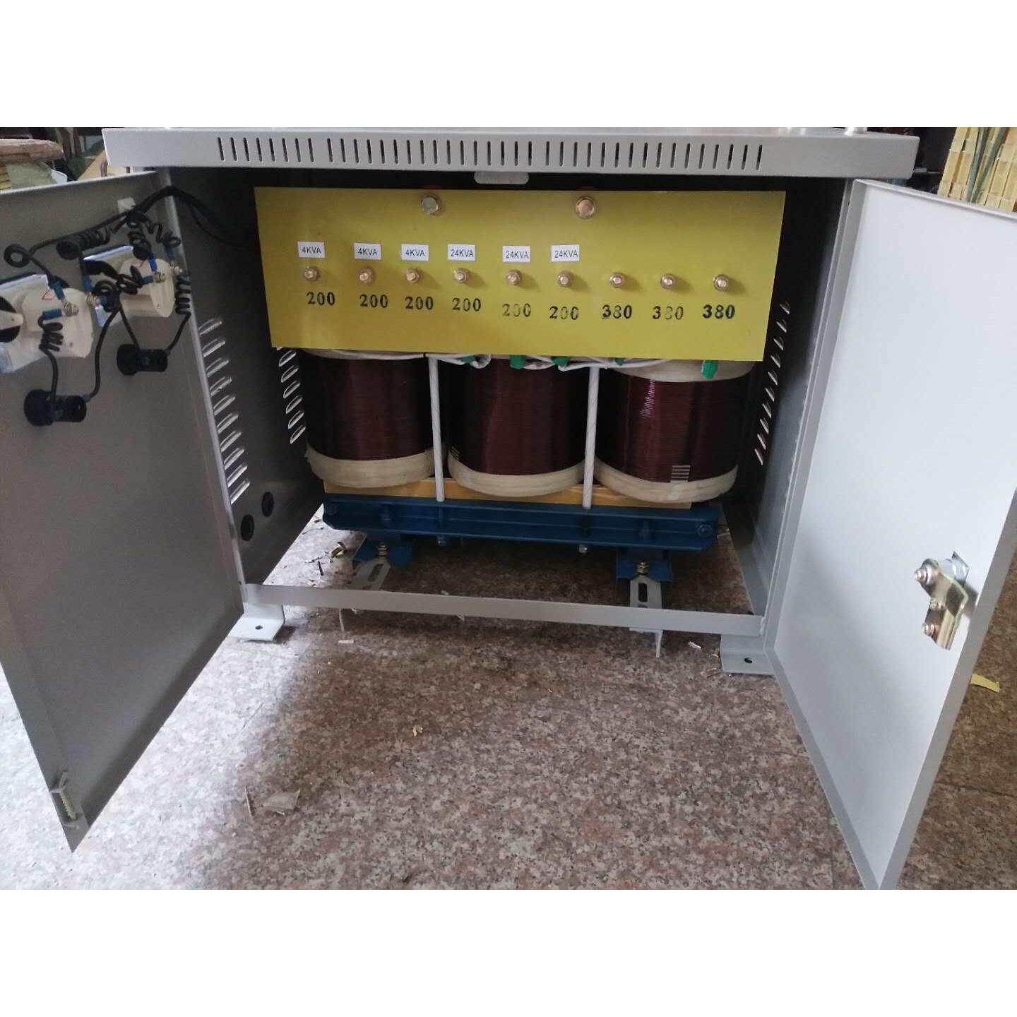 三相干式800v转400V变220V200v127v隔离300KVA光伏变压器