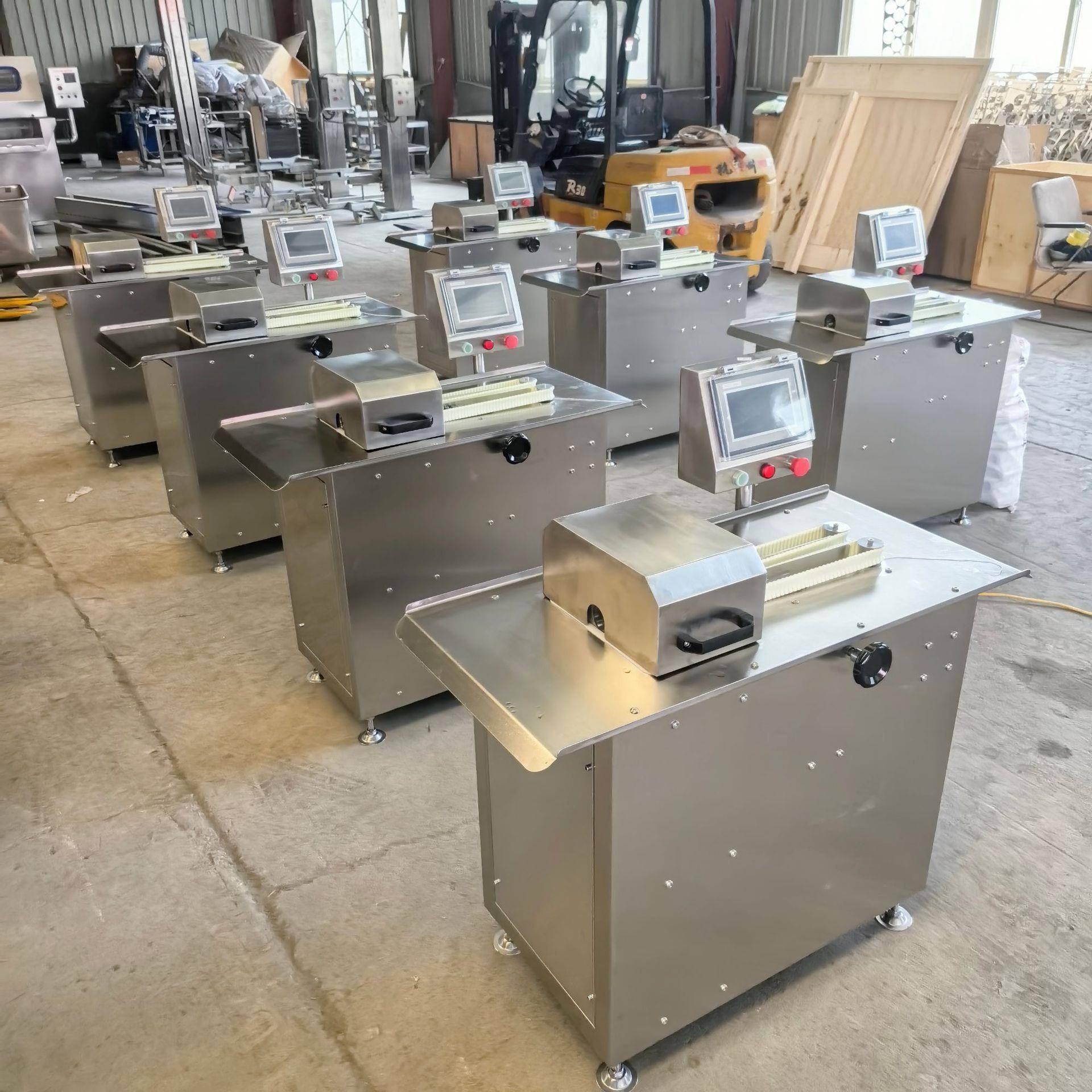 连续式灌肠快速绕线扎线机 香肠自动打结机 蒜蓉肠单路扎线机厂