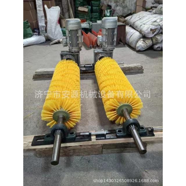 无动力旋转刷式皮带清扫器 焦化厂毛刷清扫器 被动滚筒清扫器