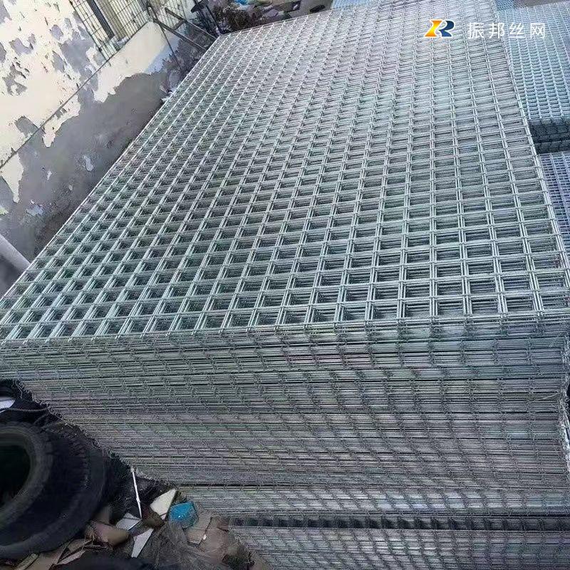 镀锌铁丝网片围栏小孔加粗养殖网狗笼养殖建筑钢筋长孔网格网钢丝