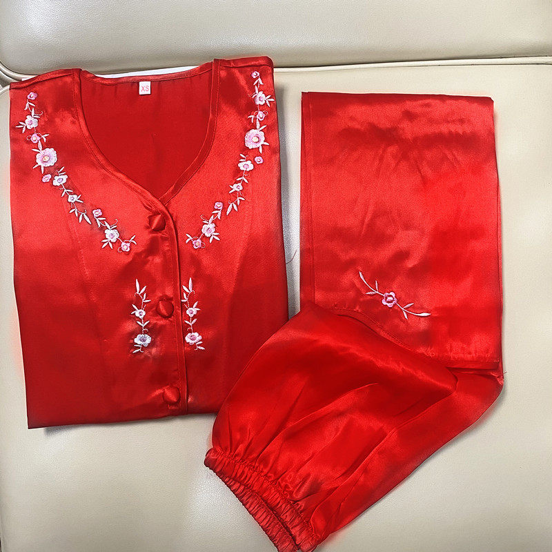 香港结婚用品上头睡衣绣花款红色V领中袖 新娘龙凤裙褂内打底垫底
