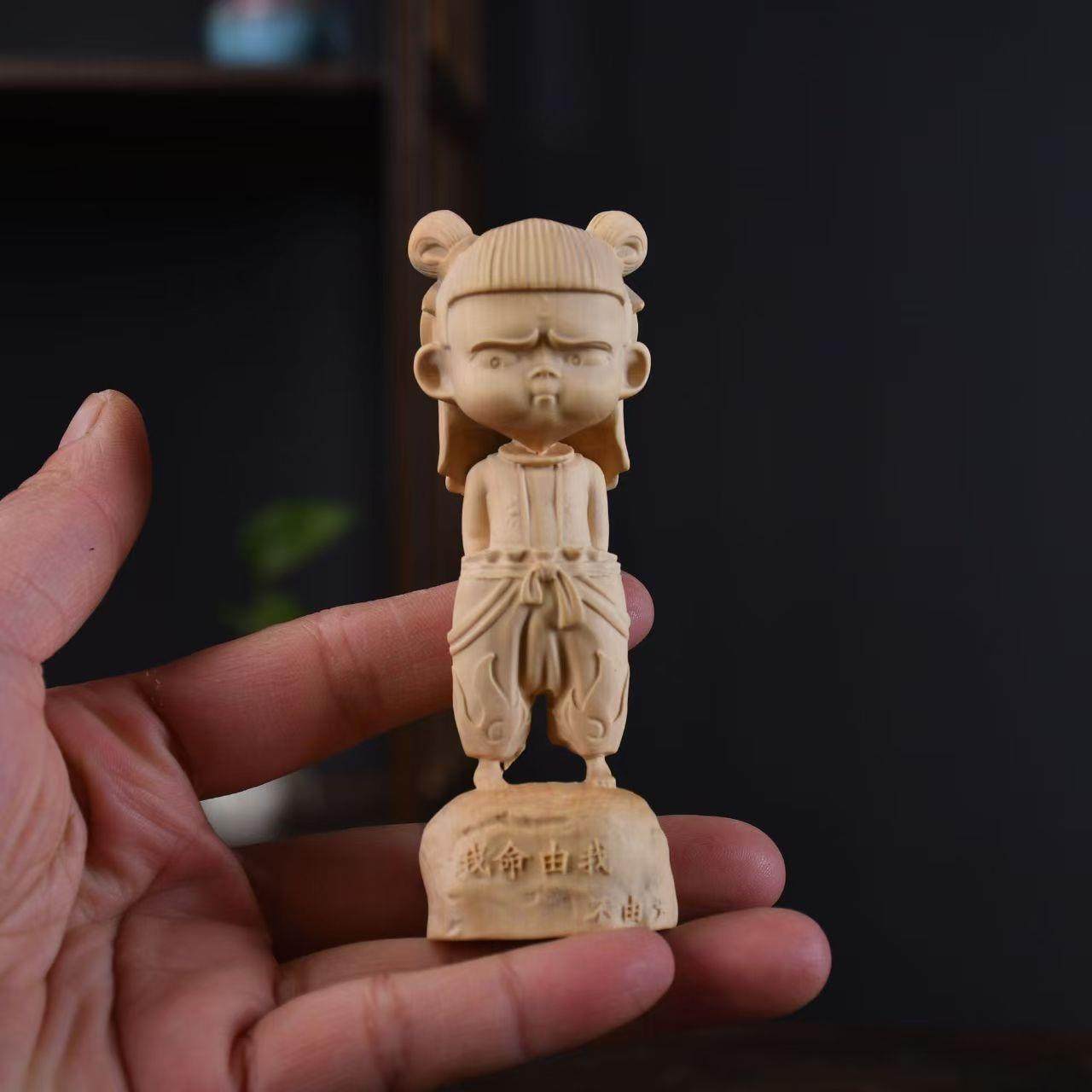 黄杨木雕哪吒降世摆件实木雕刻哪吒魔童人物工艺品中控台车载饰品