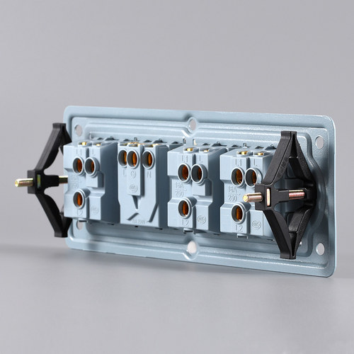 118型暗盒修复器通用墙内开关盒修复神器底盒固定器开关固定卡扣