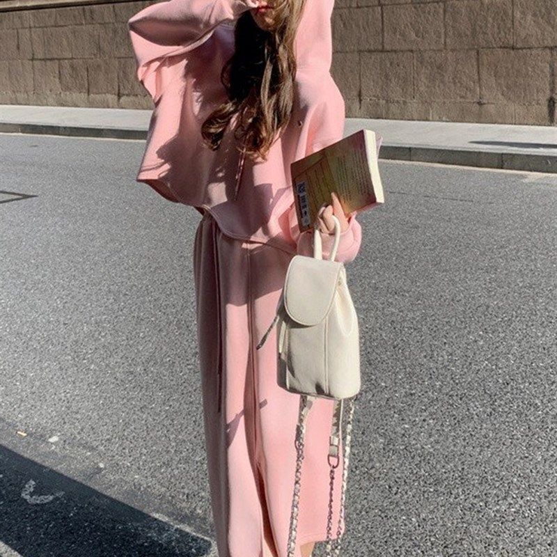 盐甜系穿搭时尚粉色卫衣套装女秋冬新款休闲显瘦气质半身裙两件套,女装/女士精品,时尚套装,淘宝优惠券,粉丝福利购,淘宝优惠卷