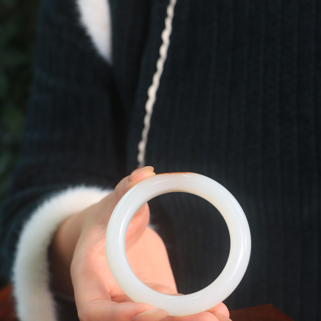 新疆和田玉籽料洒金皮羊脂手镯平安镯女款宽版天然玉石支持复检