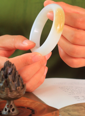 新疆和田玉糖白玉镯籽料平安镯