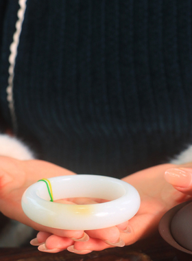 新疆和田玉糖白玉镯宽版平安镯