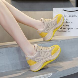 雨土女鞋官方旗舰店2025新款透气网面运动休闲鞋女不累脚厚底增高