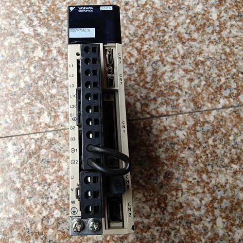 可维修50W，SGDV-R70A01A，安川安川伺服驱动器