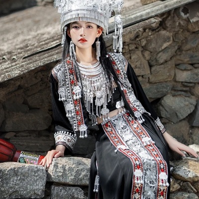 新款苗族服装女苗疆少女套装