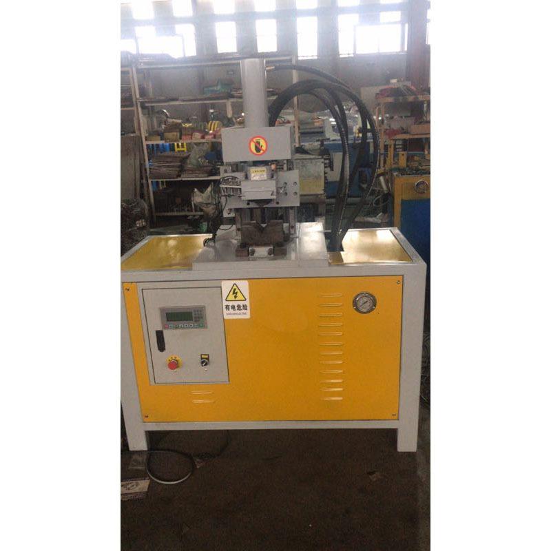 建筑施工液压冲角机 自动楼梯扶手切角机 台式不锈钢钢管折角机