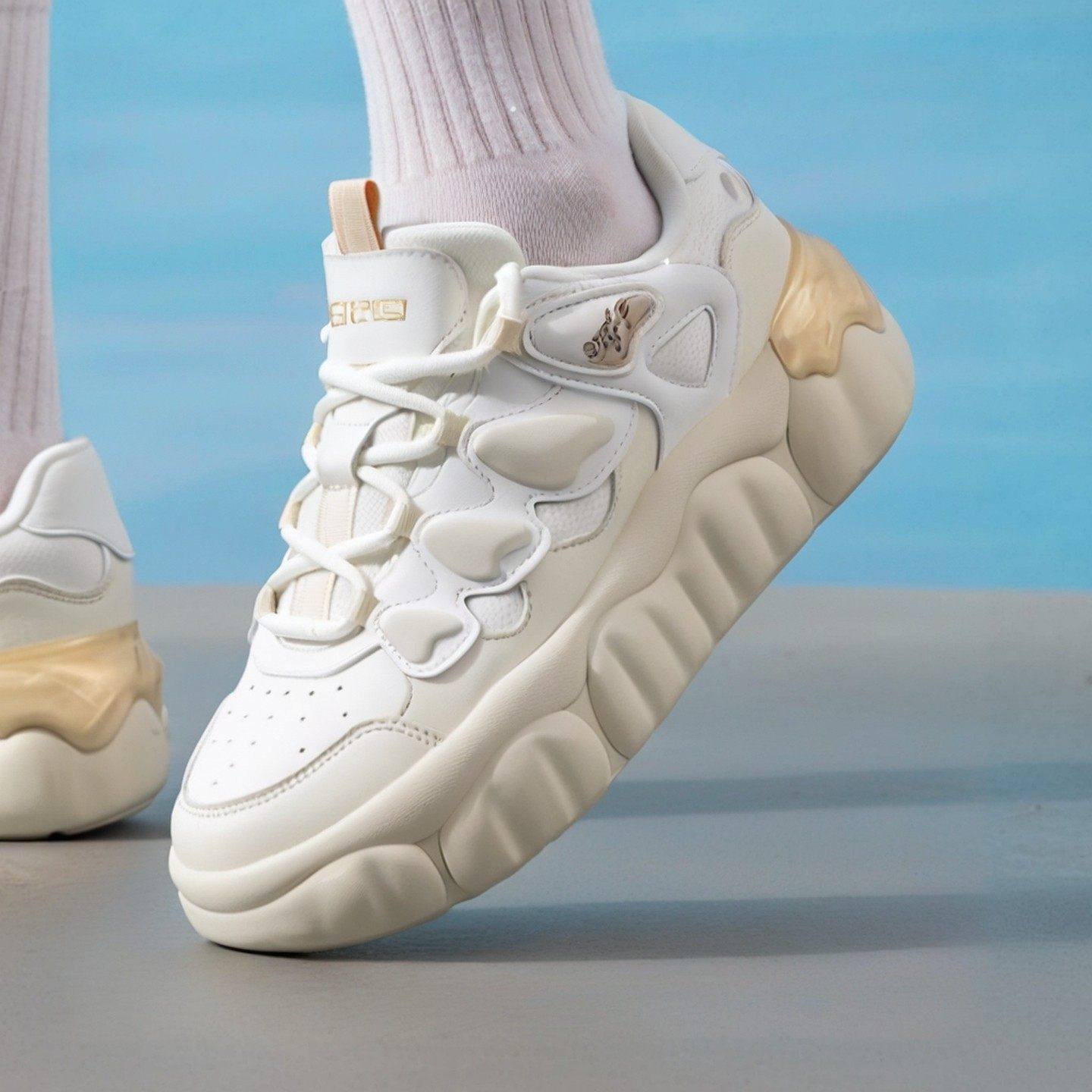 特步布丁女鞋2026春季新款板鞋厚底增高增高学生正品休闲运动鞋子,运动鞋new,跑步鞋,淘宝优惠券,粉丝福利购,淘宝优惠卷