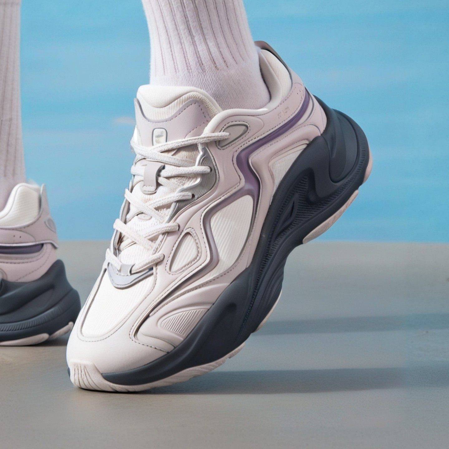 特步新春系列丨马上有钱弥繁休闲鞋女子增高轻便运动鞋复古老爹鞋,运动鞋new,跑步鞋,淘宝优惠券,粉丝福利购,淘宝优惠卷