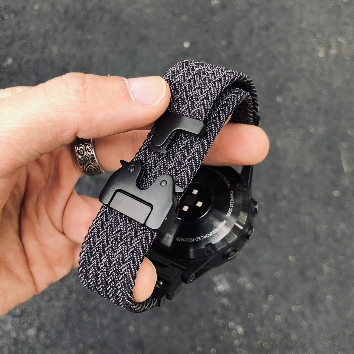 适用佳明飞耐时Garmin Fenix8/Fenix7X/Fenix5/Fenix6/Epix Pro/Forerunner965/970尼龙回环降落伞扣编织表带