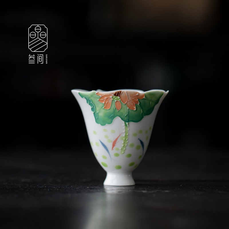 叁间手绘锦鲤戏荷高足主人杯陶瓷个人专用茶杯花瓣品茗杯喝茶单杯
