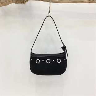 秋冬新款复古柳钉单肩腋下手提小方包女8288