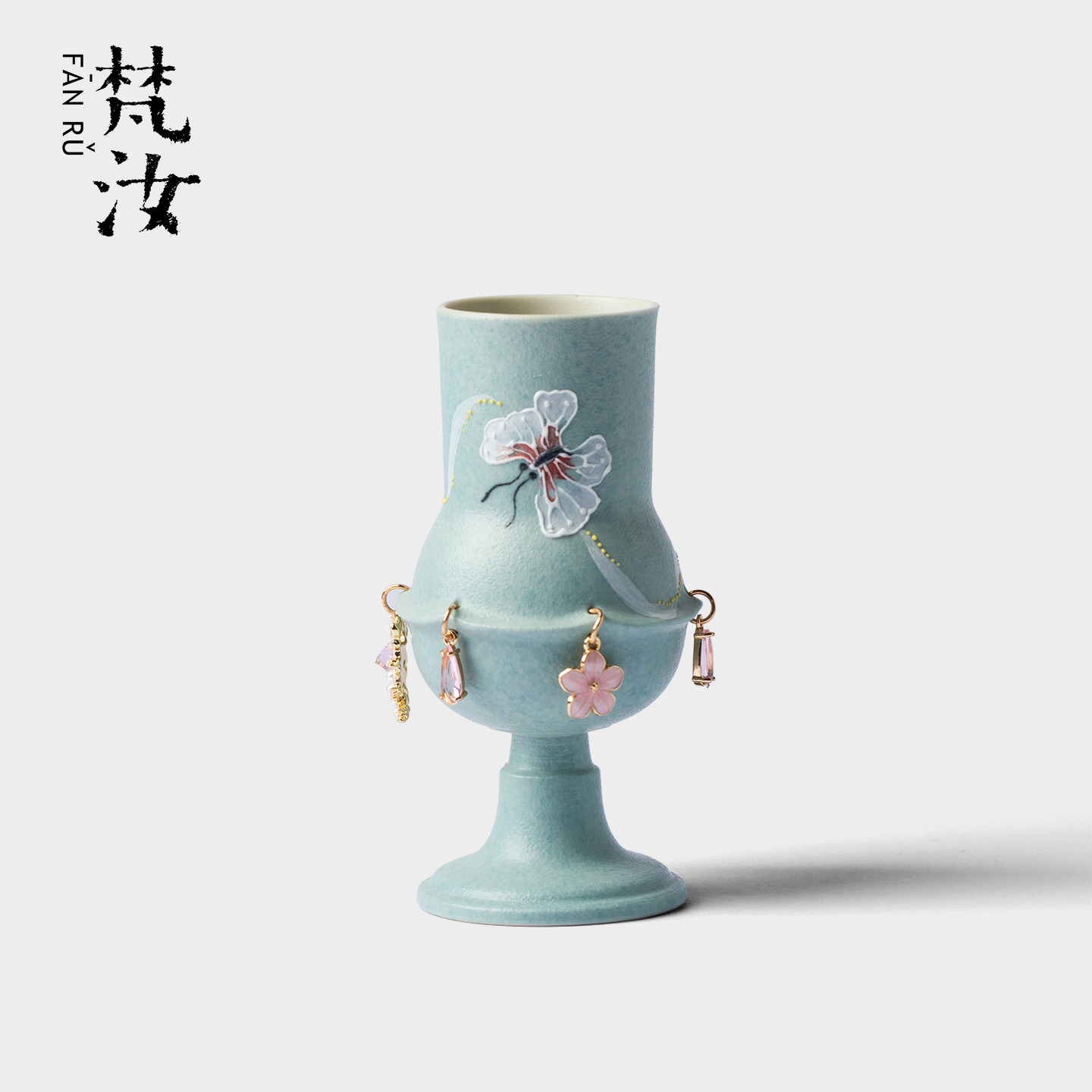 梵汝浅蓝手绘蝶影点高足茶杯仙女茶器高级原创手工项链吊坠主人杯