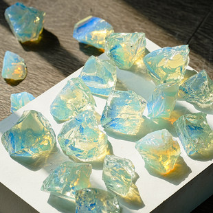 蛋白石原石头矿石水晶水晶毛料蓝光鱼缸石香薰扩香石摆件家居装饰