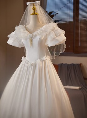 法式出门领证登记复古缎面新娘轻婚纱小个子海边古董白色蕾丝礼服