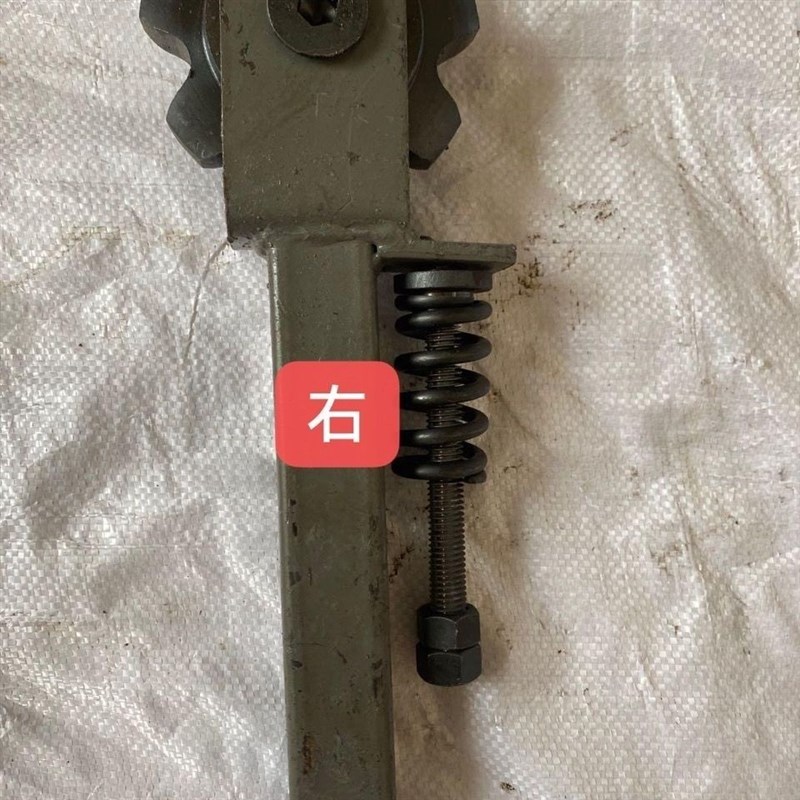 英虎玉米收割机拨禾链7齿链轮总成割台七齿链轮涨紧总成205轴承