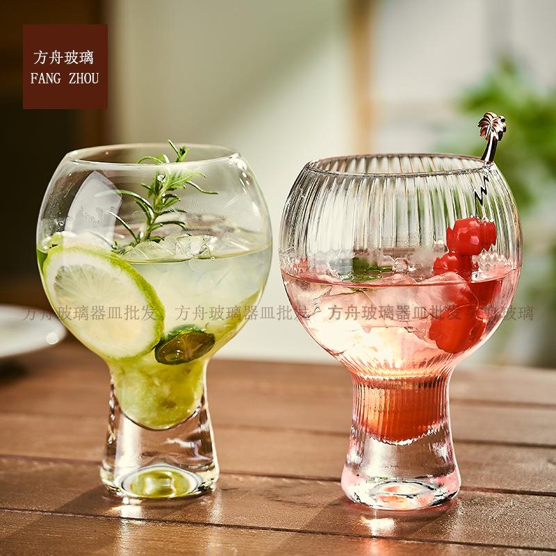 创意手握啤酒杯酒吧个性粗挺加厚果汁饮料杯大肚球形状扎啤杯