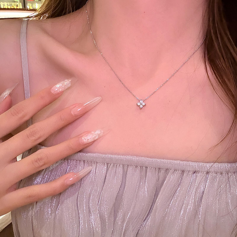 简约精致四叶花细项链女款