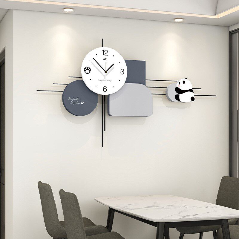 现代简约挂钟客厅高级感家用餐厅装饰时钟免打孔超大静音钟表挂墙