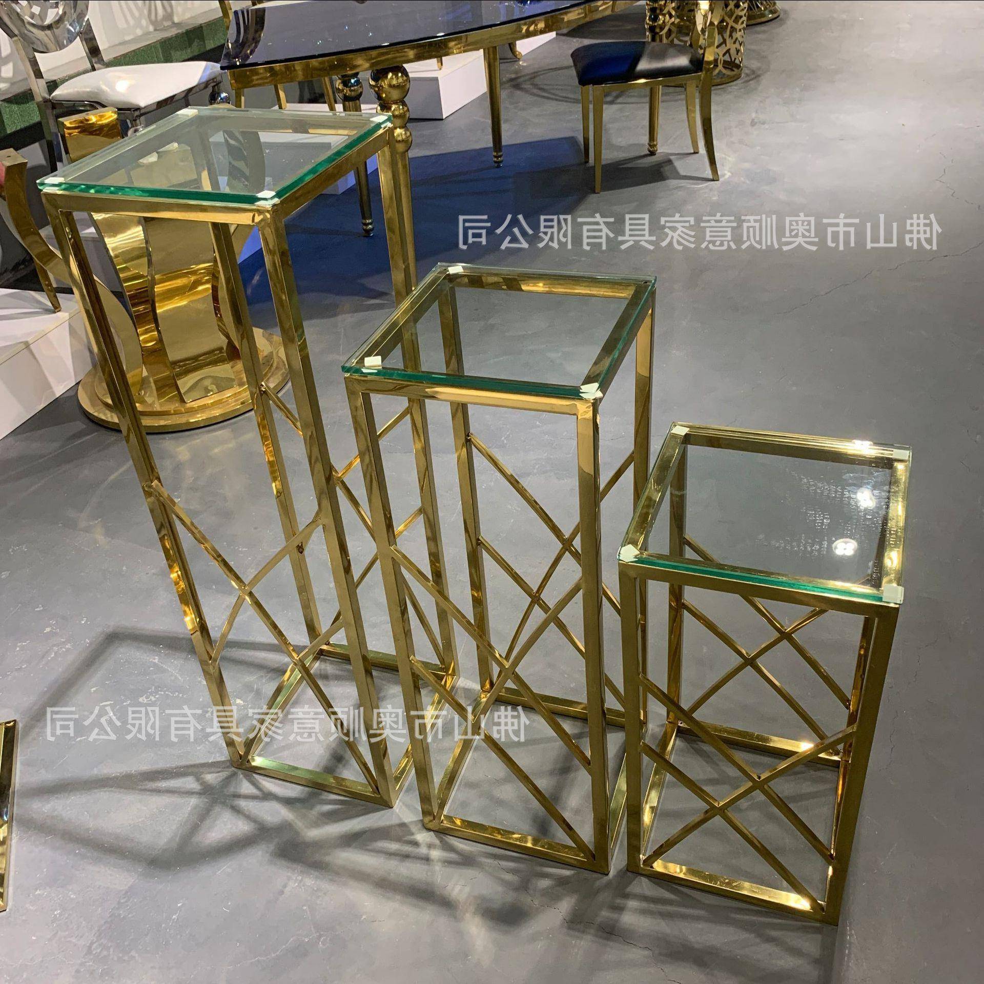2020新款婚庆心形拱门花架场景布置婚庆道具摆件异形拱门几何路引