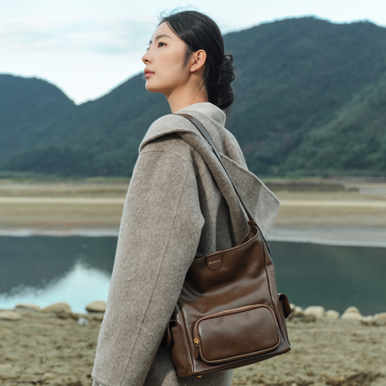 Shanye慵懒复古风旷野水桶包