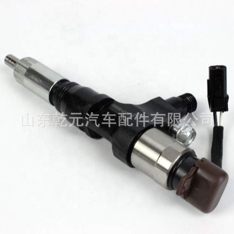 共轨喷油器总成 295050-0790  23670-E0530 HINO