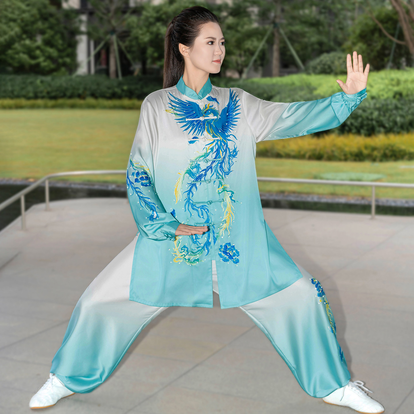 恋太极新款太极服女款凤凰表演服套装渐变色演出比赛服晨练服修身