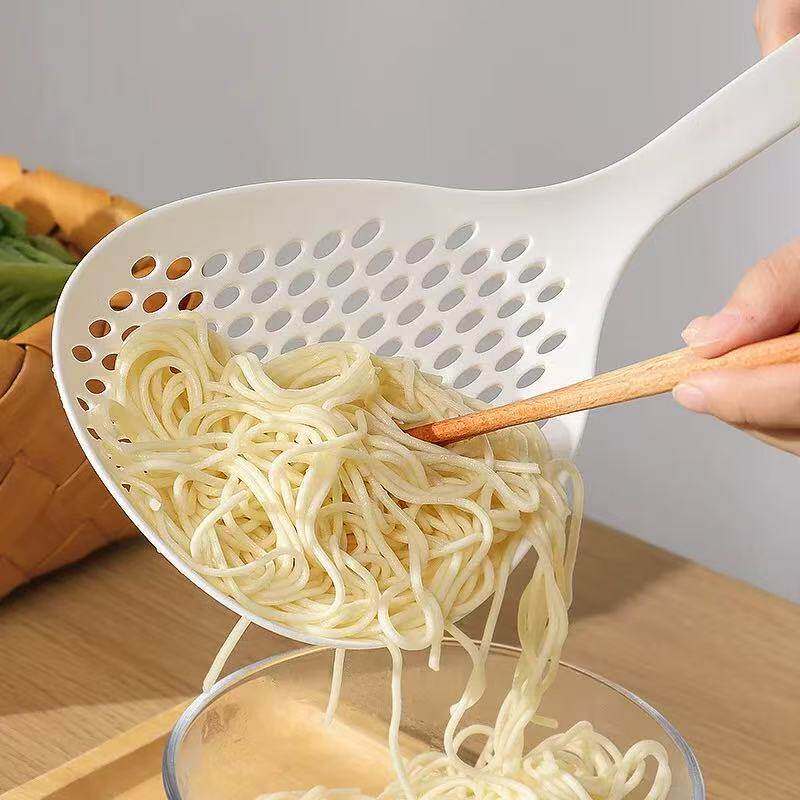 耐高温大号塑料捞面漏勺