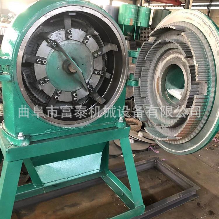 齿爪式玉米饲料粉碎机薯干五谷杂粮磨粉机中草药材调味料打粉机