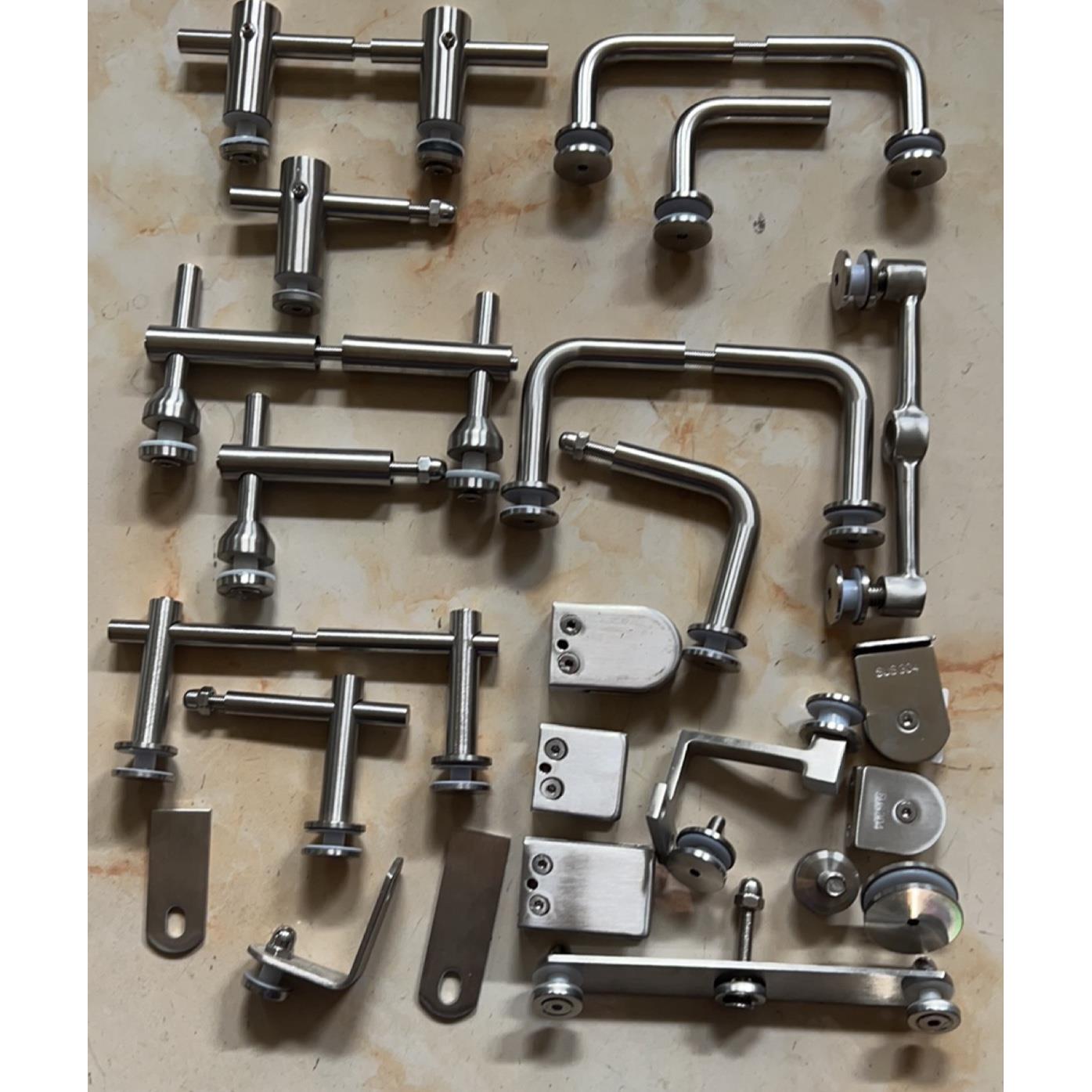 304不锈钢楼梯配件立柱配件七字弯玻璃挂件玻璃连接件非标定制